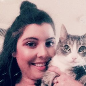 Meet your Posher, Danielle